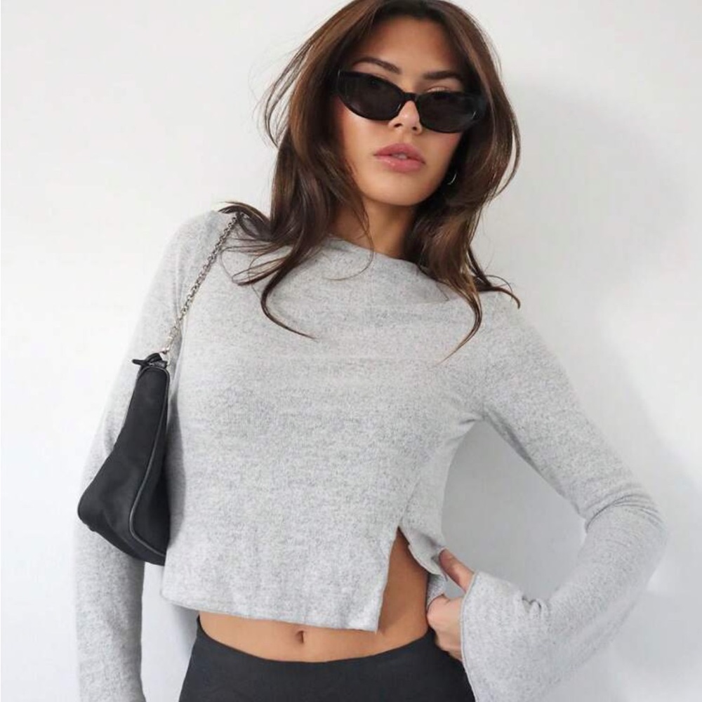 Solid Split Hem Crop Tee